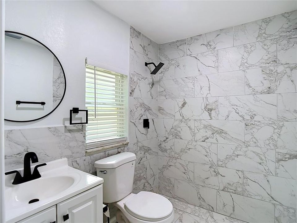 En Venta: $280,000 (2 camas, 2 baños, 832 Pies cuadrados)