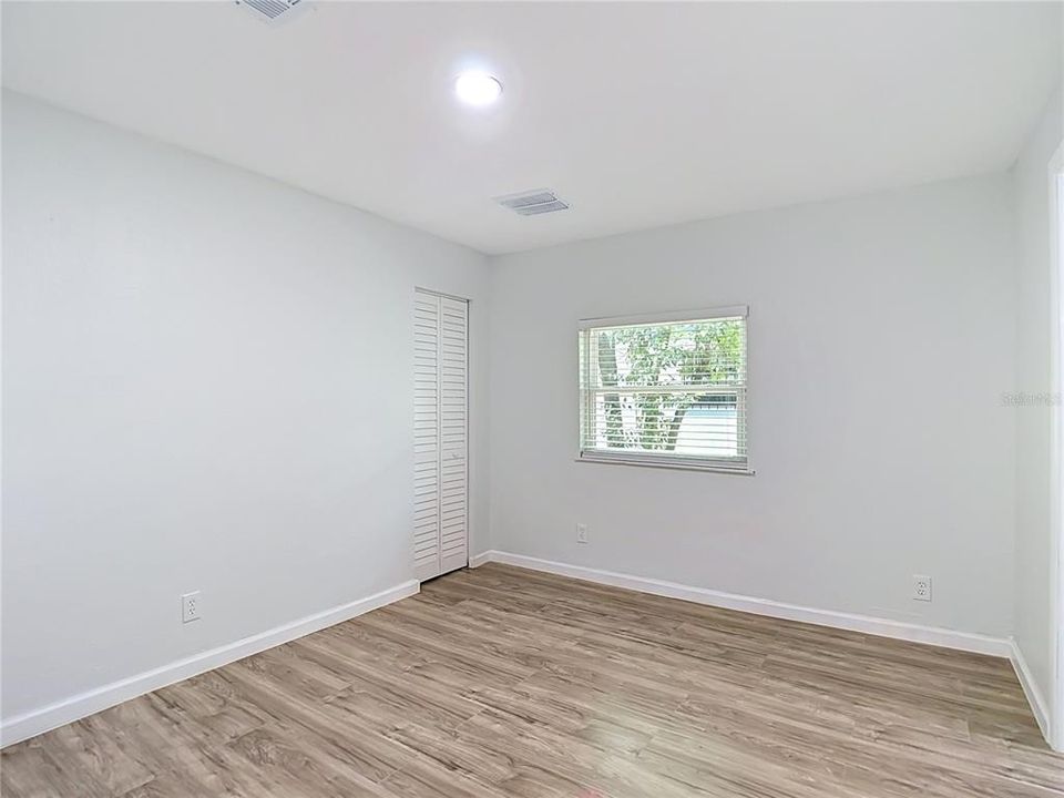En Venta: $280,000 (2 camas, 2 baños, 832 Pies cuadrados)