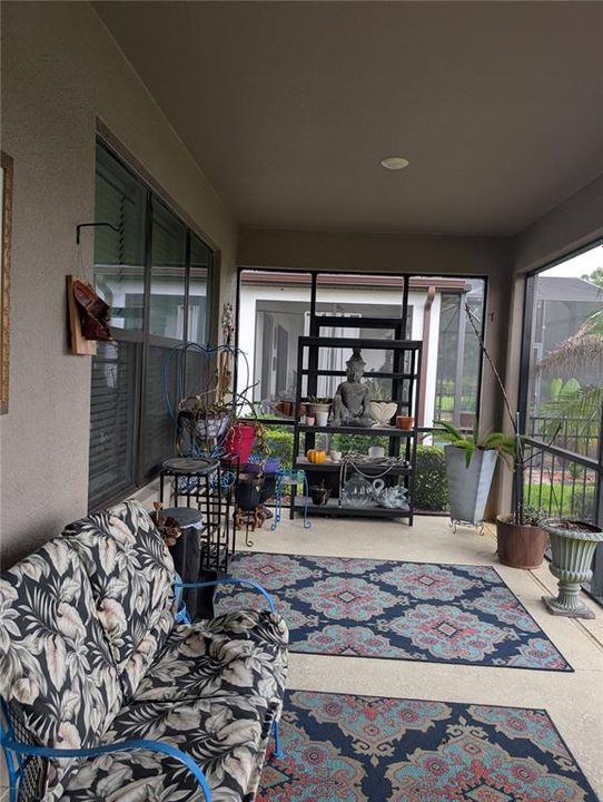 Active With Contract: $420,000 (2 beds, 2 baths, 1988 Square Feet)