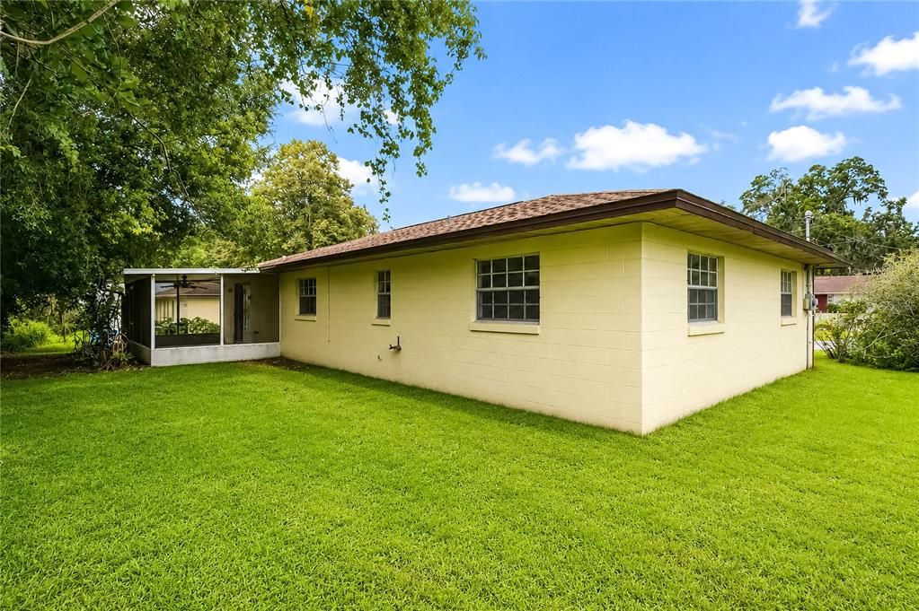En Venta: $224,900 (3 camas, 2 baños, 1725 Pies cuadrados)