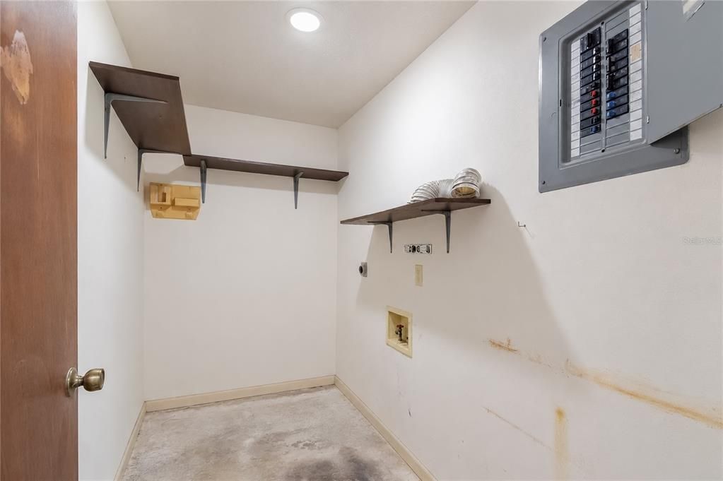 En Venta: $224,900 (3 camas, 2 baños, 1725 Pies cuadrados)