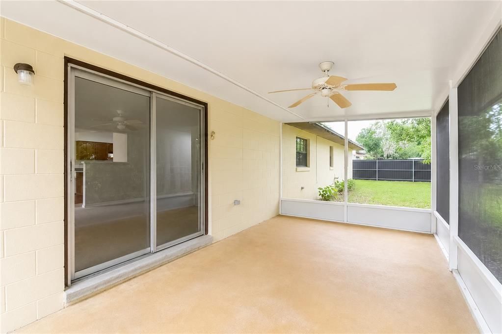 En Venta: $224,900 (3 camas, 2 baños, 1725 Pies cuadrados)