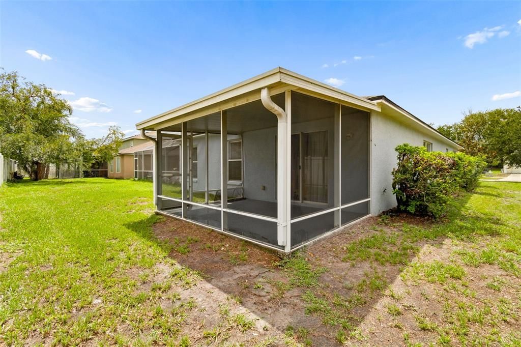 For Sale: $325,000 (3 beds, 2 baths, 1471 Square Feet)