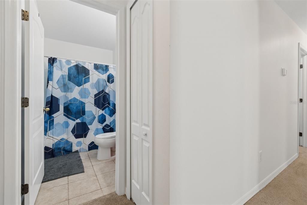 For Sale: $325,000 (3 beds, 2 baths, 1471 Square Feet)