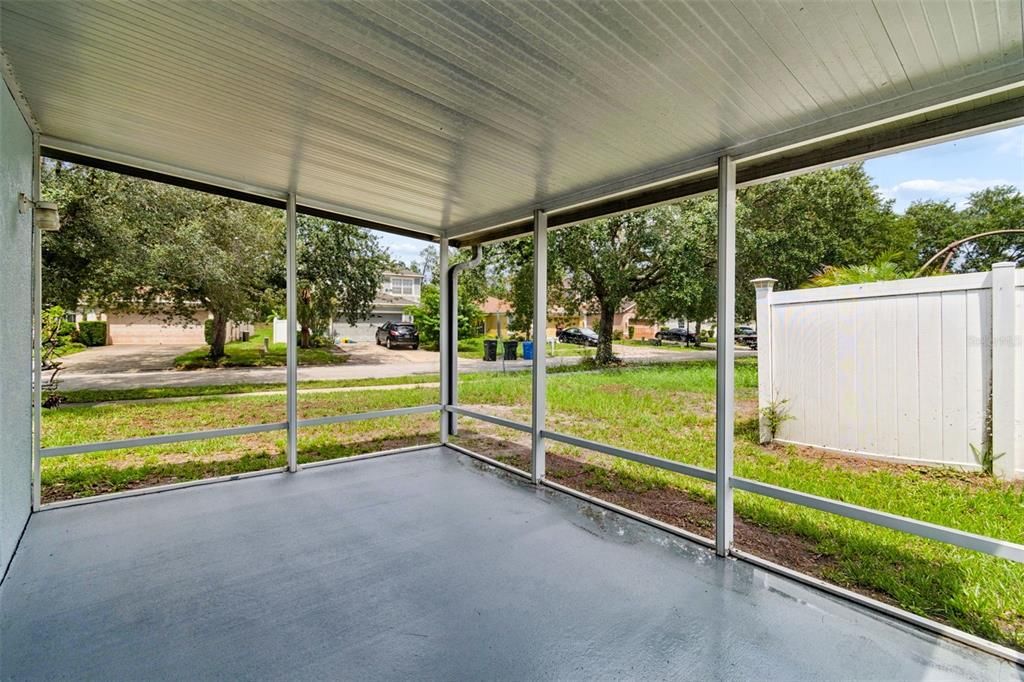 For Sale: $325,000 (3 beds, 2 baths, 1471 Square Feet)