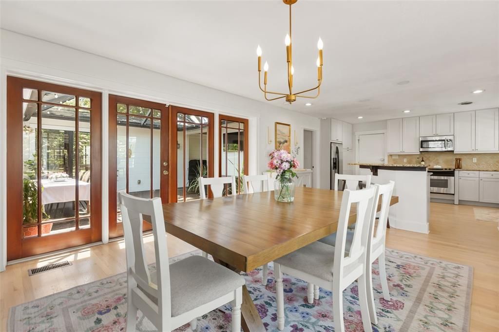 For Sale: $679,900 (3 beds, 3 baths, 1874 Square Feet)