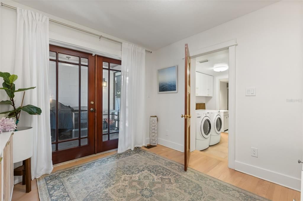 For Sale: $679,900 (3 beds, 3 baths, 1874 Square Feet)