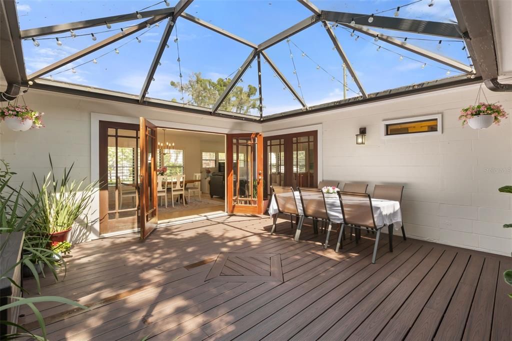For Sale: $679,900 (3 beds, 3 baths, 1874 Square Feet)