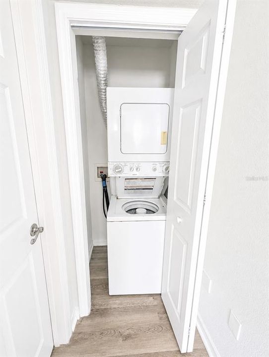 На продажу: $169,900 (1 спален, 1 ванн, 678 Квадратных фут)