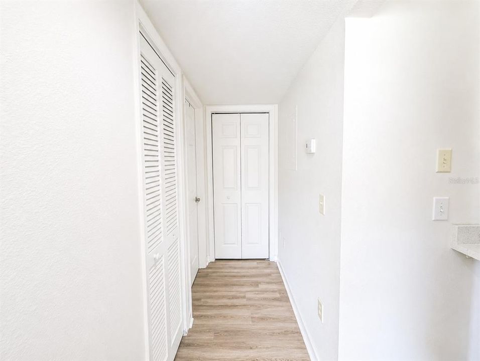 На продажу: $169,900 (1 спален, 1 ванн, 678 Квадратных фут)
