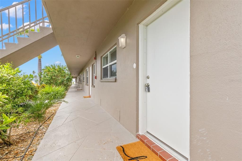 En Venta: $249,900 (2 camas, 2 baños, 1040 Pies cuadrados)