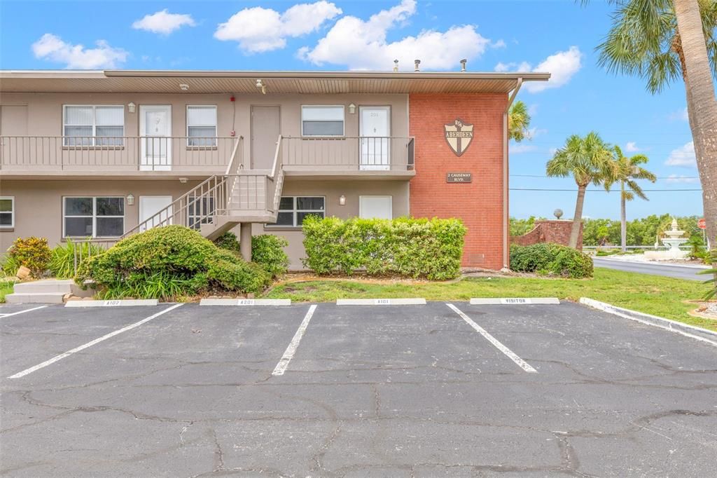 En Venta: $249,900 (2 camas, 2 baños, 1040 Pies cuadrados)