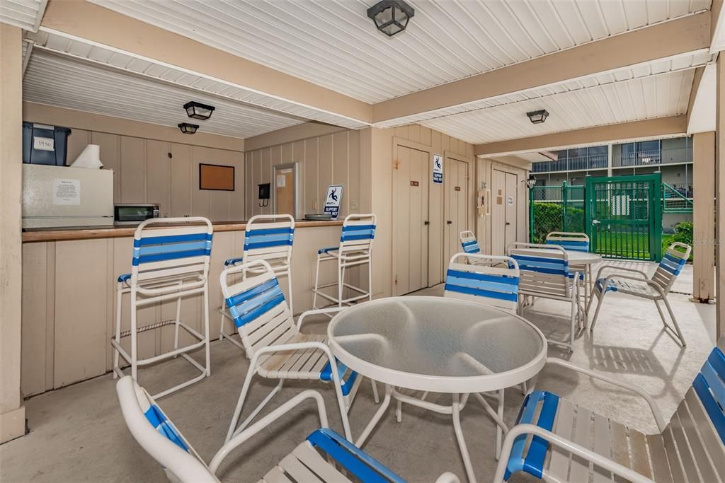 En Venta: $299,900 (2 camas, 2 baños, 1360 Pies cuadrados)