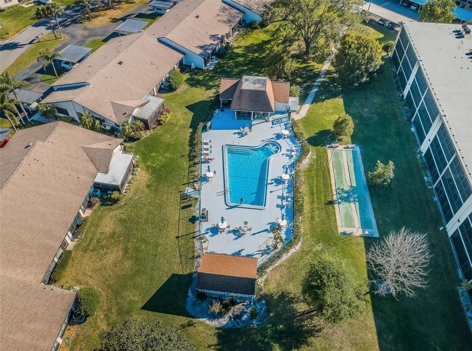 En Venta: $299,900 (2 camas, 2 baños, 1360 Pies cuadrados)