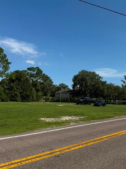 En Venta: $279,900 (0.50 acres)