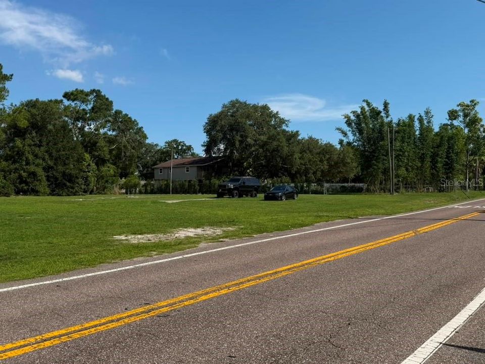 En Venta: $279,900 (0.50 acres)