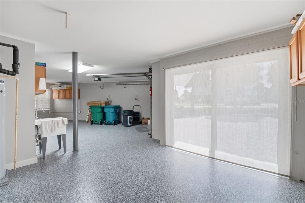 For Sale: $999,300 (4 beds, 3 baths, 1724 Square Feet)