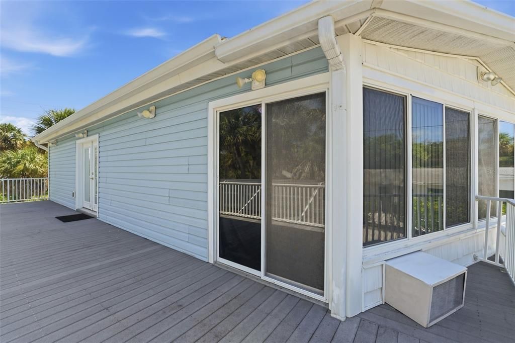 For Sale: $999,300 (4 beds, 3 baths, 1724 Square Feet)