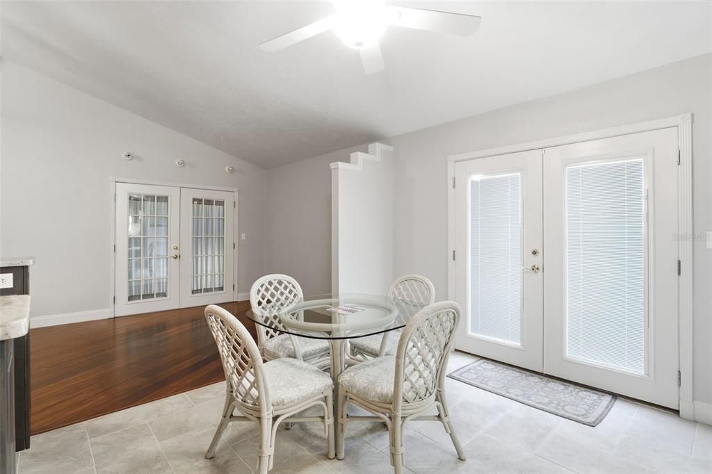 For Sale: $999,300 (4 beds, 3 baths, 1724 Square Feet)