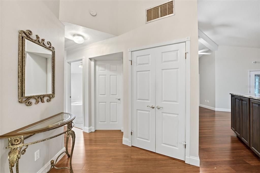 For Sale: $999,300 (4 beds, 3 baths, 1724 Square Feet)