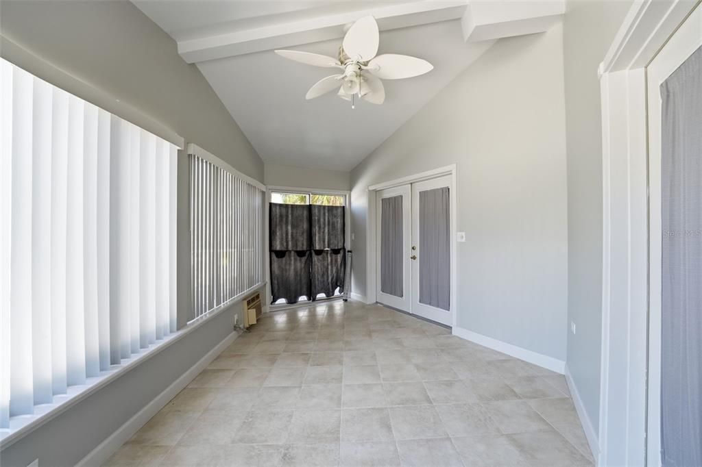 For Sale: $999,300 (4 beds, 3 baths, 1724 Square Feet)
