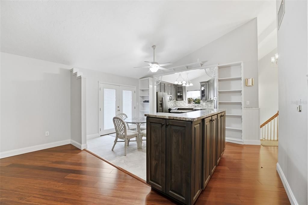 For Sale: $999,300 (4 beds, 3 baths, 1724 Square Feet)