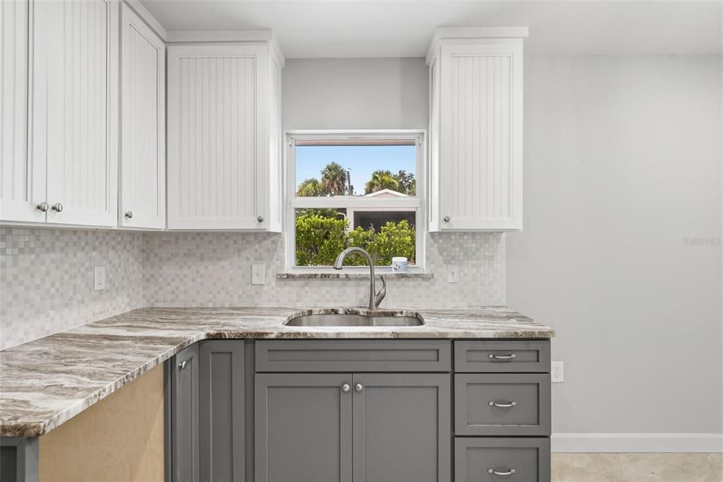 For Sale: $999,300 (4 beds, 3 baths, 1724 Square Feet)