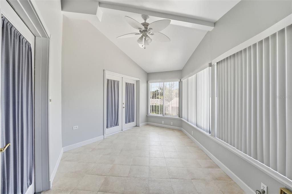 For Sale: $999,300 (4 beds, 3 baths, 1724 Square Feet)