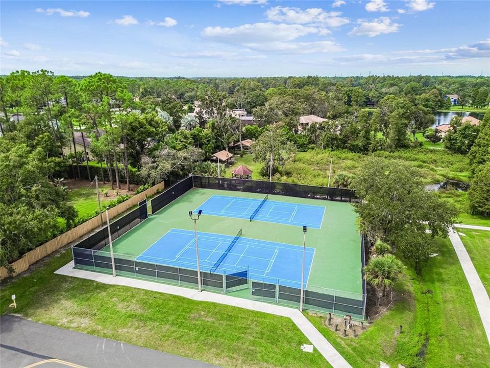 En Venta: $1,100,000 (4 camas, 3 baños, 3259 Pies cuadrados)