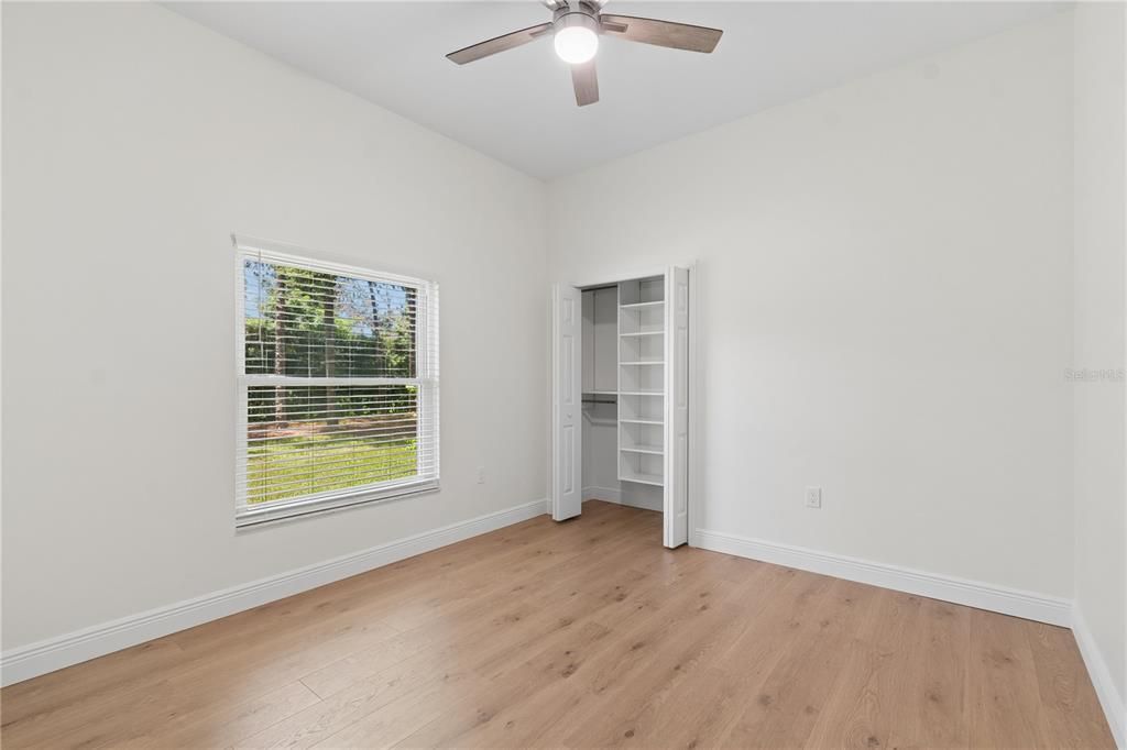 En Venta: $1,100,000 (4 camas, 3 baños, 3259 Pies cuadrados)