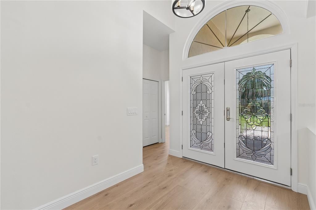 En Venta: $1,100,000 (4 camas, 3 baños, 3259 Pies cuadrados)