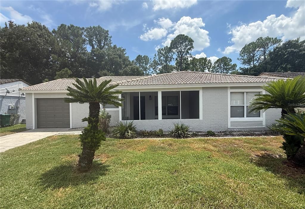 For Rent: $2,200 (3 beds, 2 baths, 1554 Square Feet)