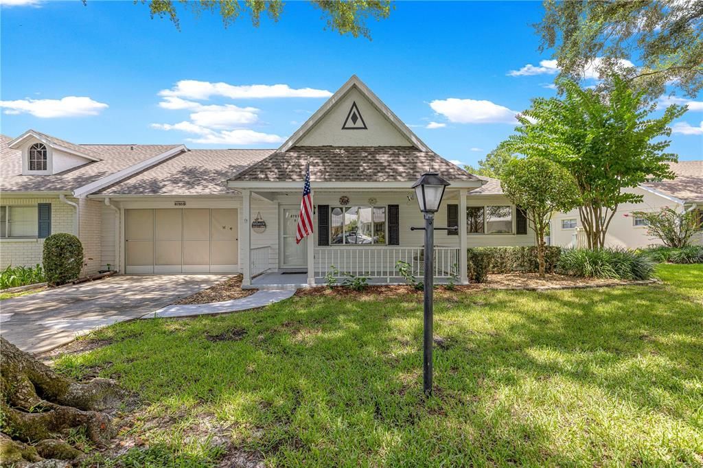 For Sale: $199,900 (2 beds, 2 baths, 1375 Square Feet)