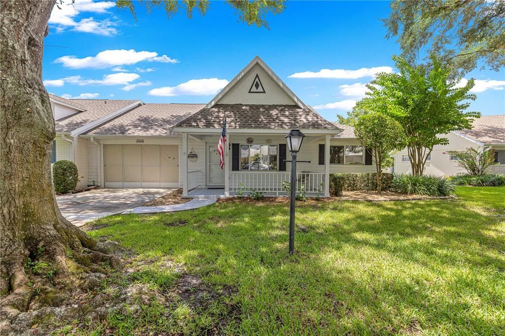 For Sale: $199,900 (2 beds, 2 baths, 1375 Square Feet)
