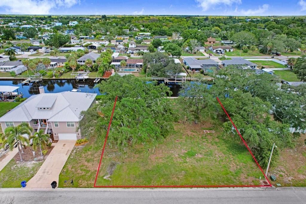 En Venta: $380,000 (0.29 acres)