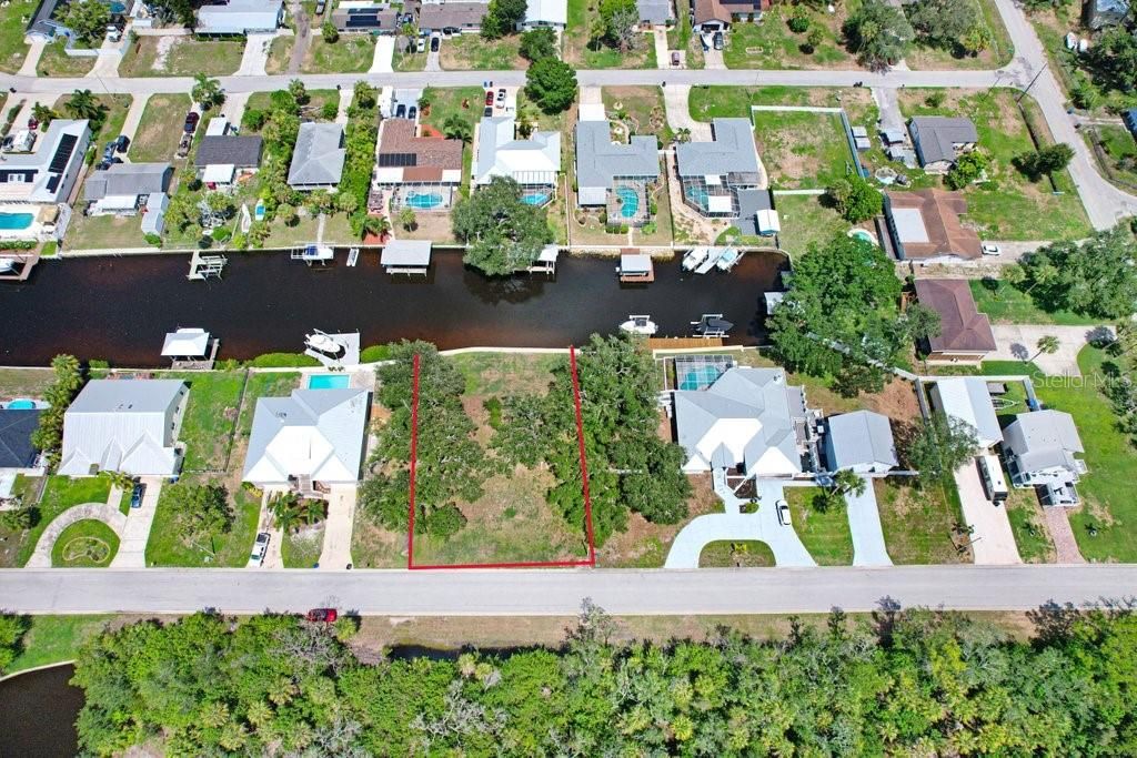 En Venta: $380,000 (0.29 acres)