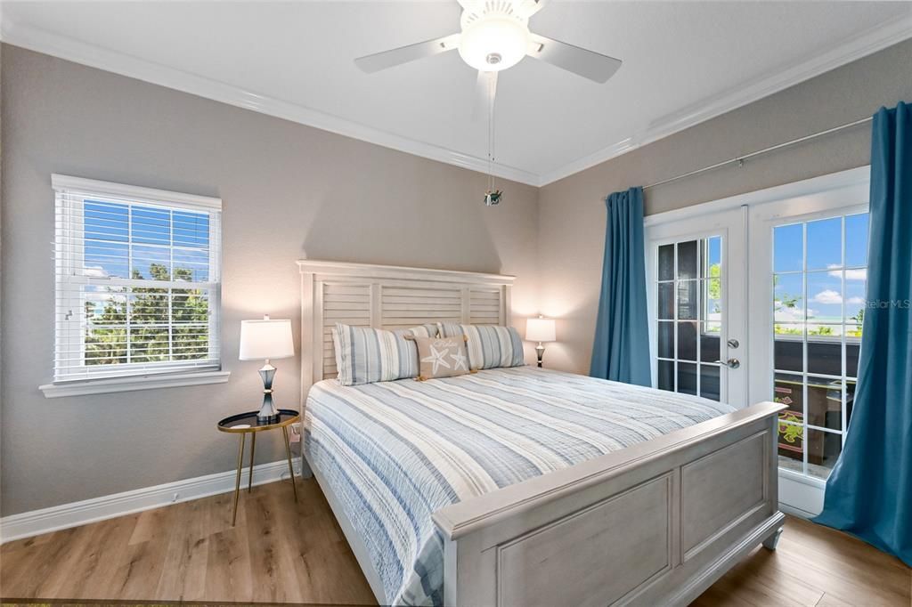 For Sale: $2,985,000 (4 beds, 3 baths, 2567 Square Feet)