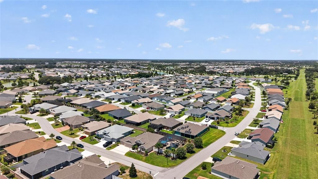 На продажу: $1,195,000 (3 спален, 2 ванн, 2051 Квадратных фут)