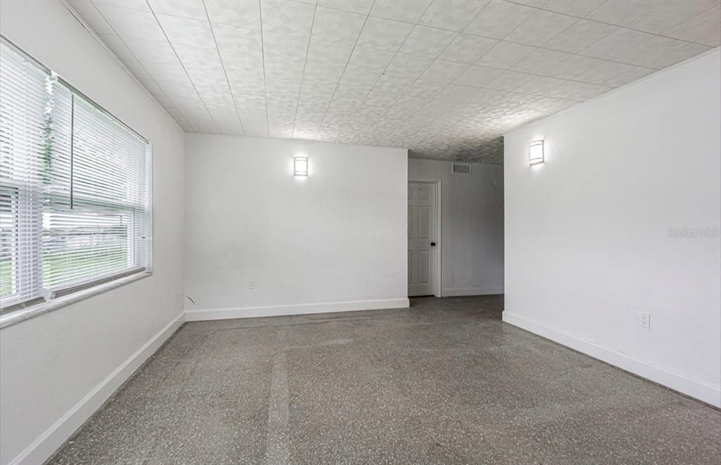 В аренду: $2,300 (3 спален, 2 ванн, 1495 Квадратных фут)