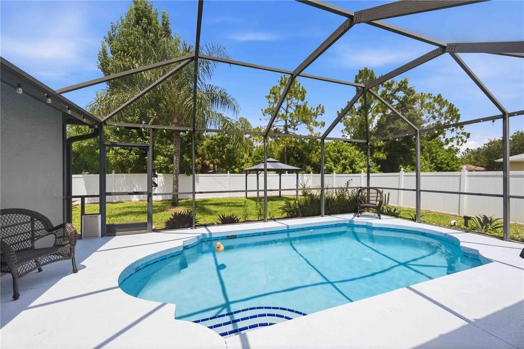 Active With Contract: $395,000 (3 beds, 2 baths, 1559 Square Feet)
