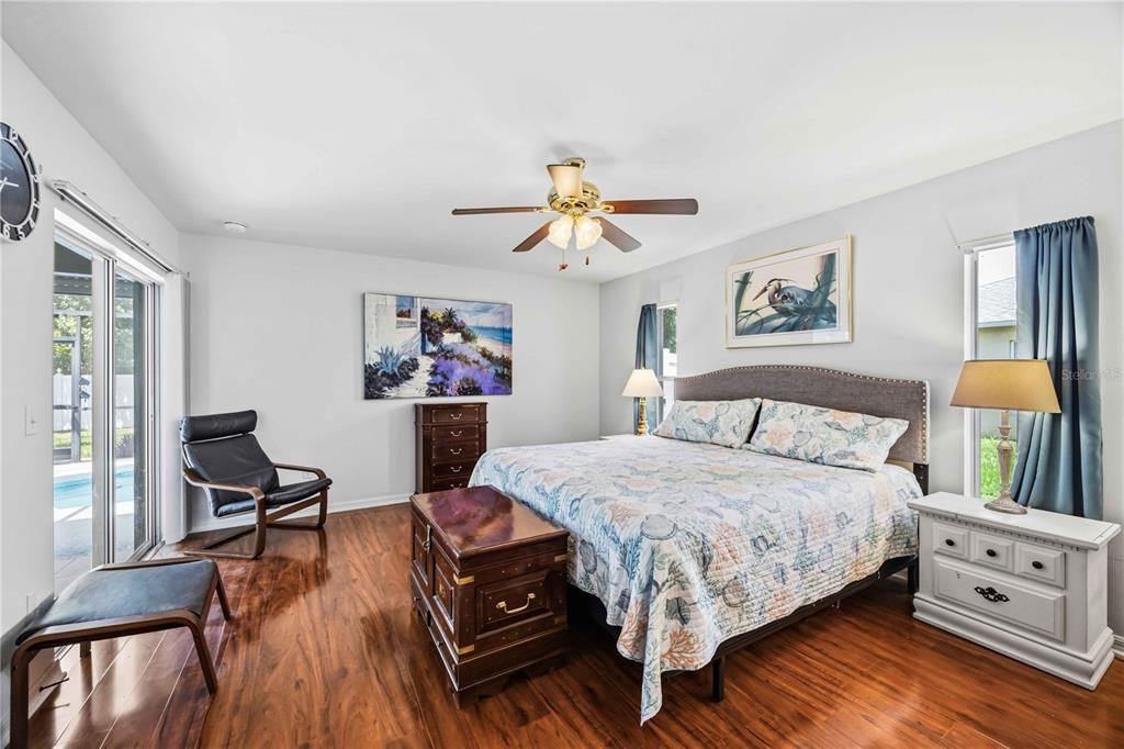 Active With Contract: $395,000 (3 beds, 2 baths, 1559 Square Feet)