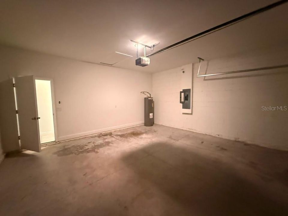 В аренду: $1,850 (4 спален, 2 ванн, 1580 Квадратных фут)