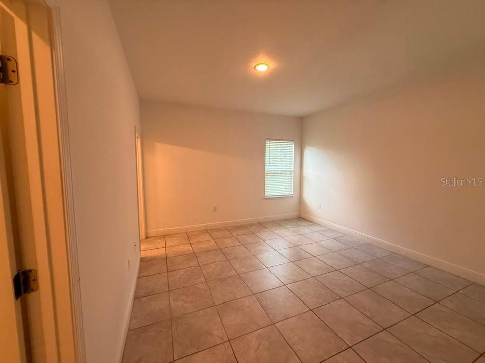 В аренду: $1,850 (4 спален, 2 ванн, 1580 Квадратных фут)