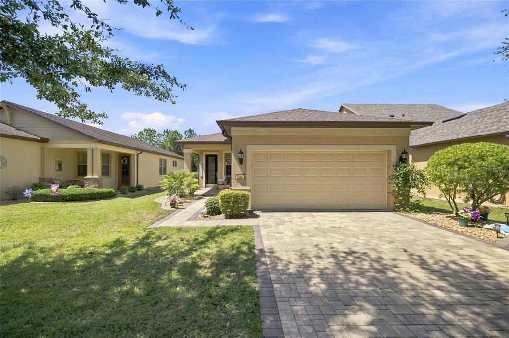 На продажу: $265,900 (2 спален, 2 ванн, 1293 Квадратных фут)