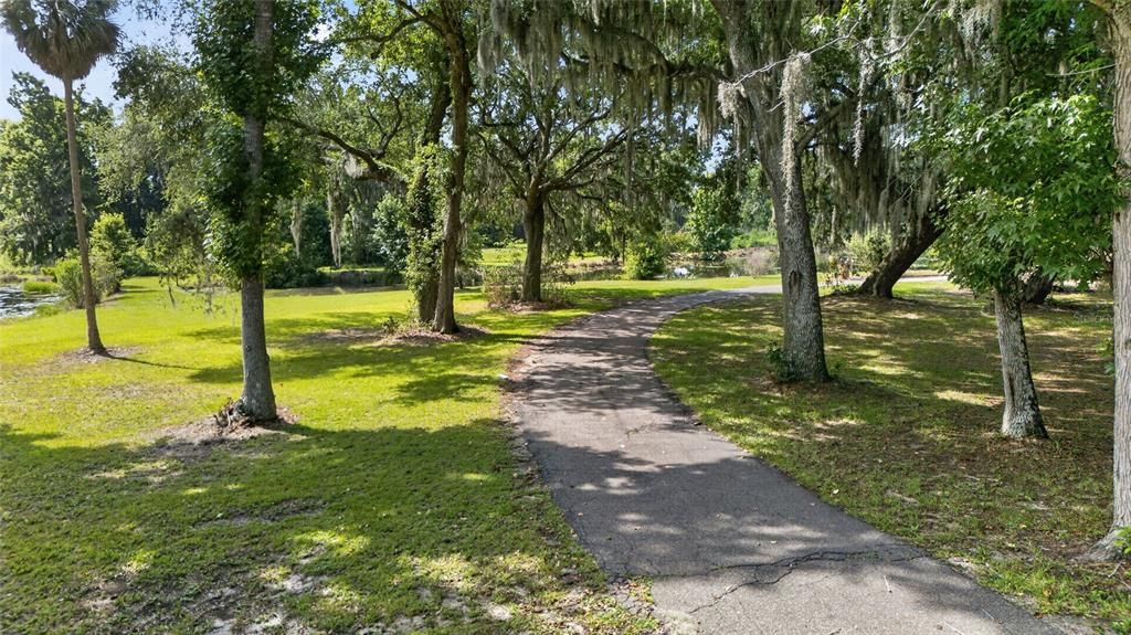 En Venta: $850,000 (6 camas, 3 baños, 2376 Pies cuadrados)