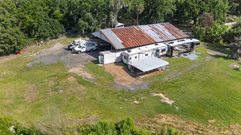 En Venta: $850,000 (6 camas, 3 baños, 2376 Pies cuadrados)