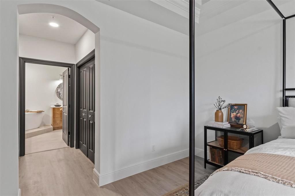 For Sale: $799,000 (3 beds, 2 baths, 2167 Square Feet)