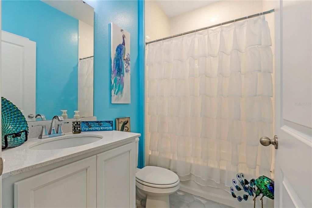 En Venta: $545,000 (5 camas, 3 baños, 2804 Pies cuadrados)
