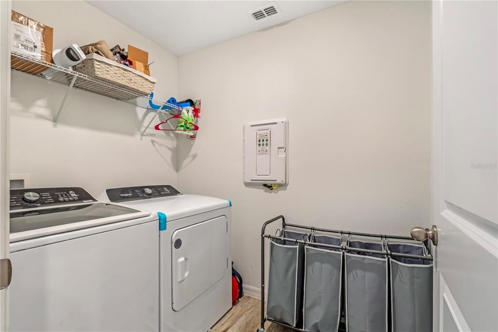 En Venta: $545,000 (5 camas, 3 baños, 2804 Pies cuadrados)