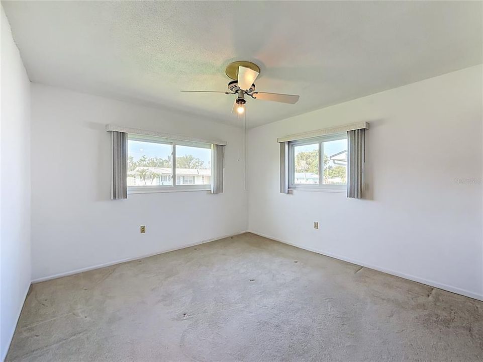 For Sale: $459,900 (3 beds, 2 baths, 1532 Square Feet)